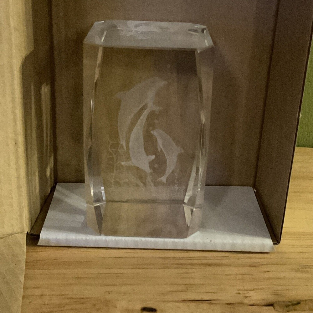 3‎ Dolphins 3D Laser Etched Crystal Glass 3x2 Paperweight
